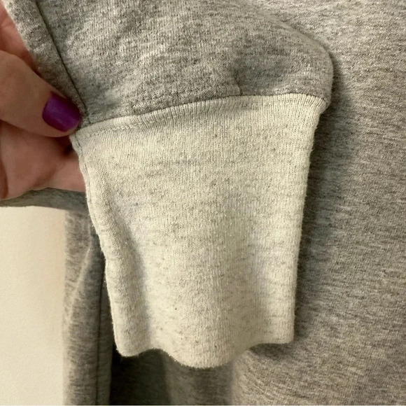 Champion Authentic Athleticwear Gray and White Crewneck Sweatshirt Size S GUC - Picture 7 of 8